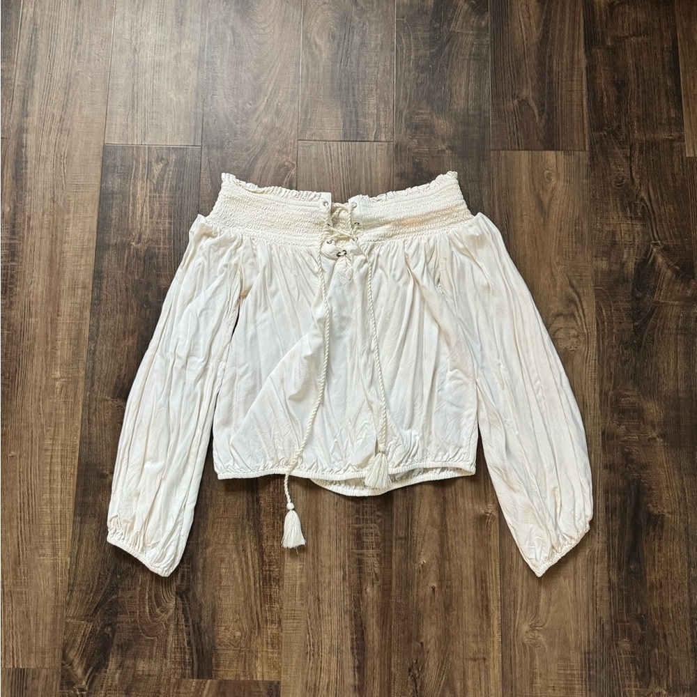 Sun & Shadow Women’s White Off The Shoulder Top
